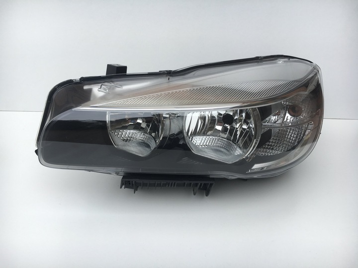 фото №1, Bmw 2 f45 лампа левая обычная идеальная