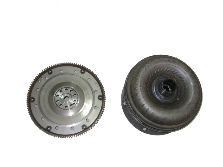 фото №1, Audi оригинальный номер touran 5t