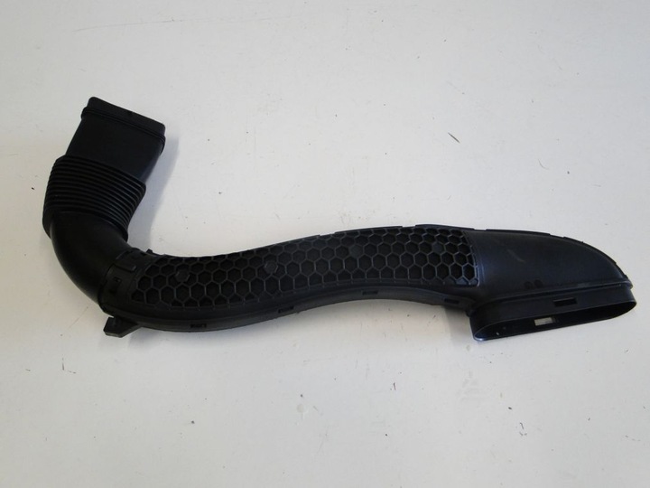 фото №6, Mercedes c 205 купе впуск воздуха труба w205