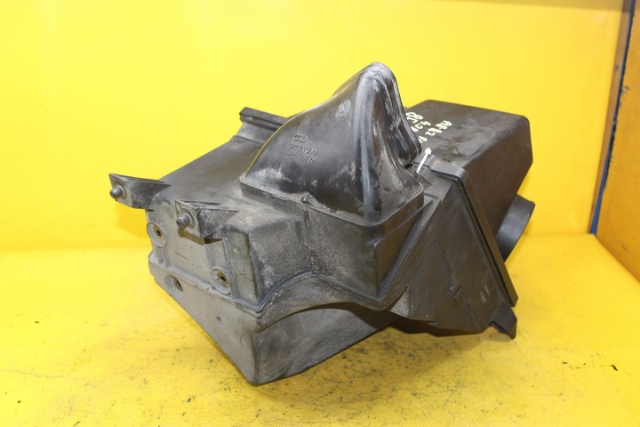 фото №1, Корпус фільтра повітря a8 d2 fl 4.2b 077129620c