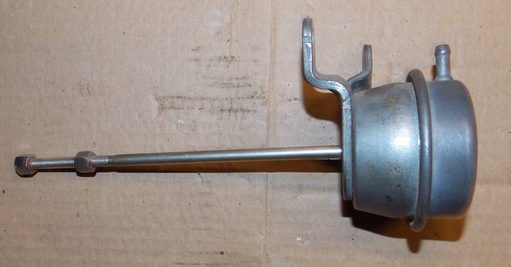 фото №1, Touran 1.4 fsi 14r актуатор турбонаддува клапан регулятор турбины o oznaczeniu 03c145702r