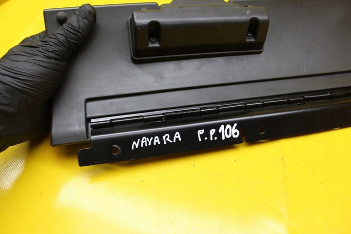 фото №7, Бардачок правый перед navara d40