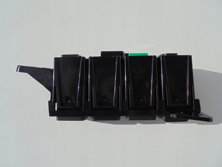 фото №3, X-trail t32 переключатель esp открывания крышки 13-18