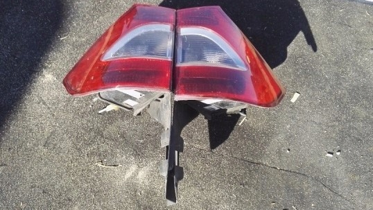 фото №1, Ford galaxy mk3 06-10 r лампа зад правая