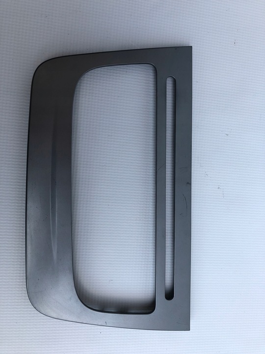 фото №1, Рамка воздуховод средняя seat altea 5p1858071c