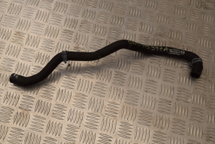 TUBO FLESSIBILE TUBAZIONE D’ACQUA AUDI A4 8W0 B9 8W0145947A