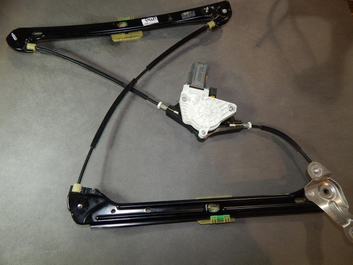 VW GOLF VII mechanizmus ablak jobb eleje 5G4837462G