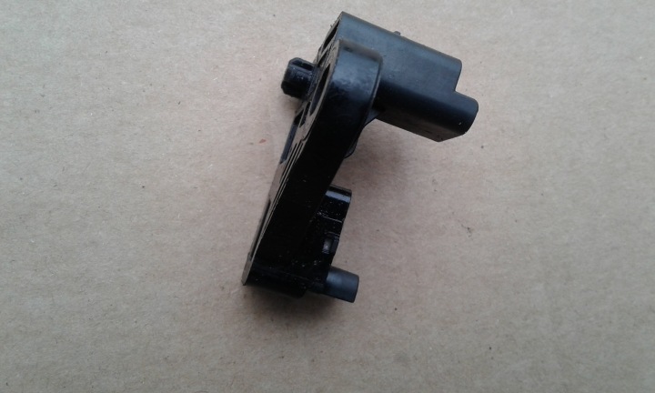 SENSORE POSIZIONE ALBERO MOTORE 516C315BA --WYSYLKA