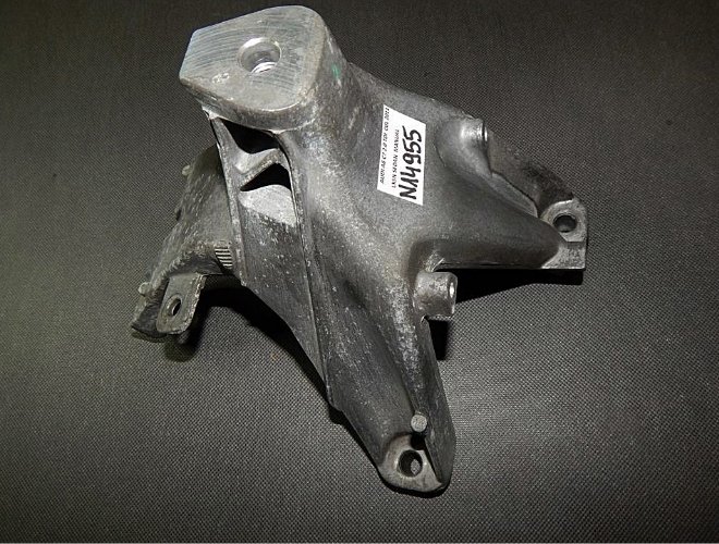 AUDI A6 C7 Supporto 8K0199308BL