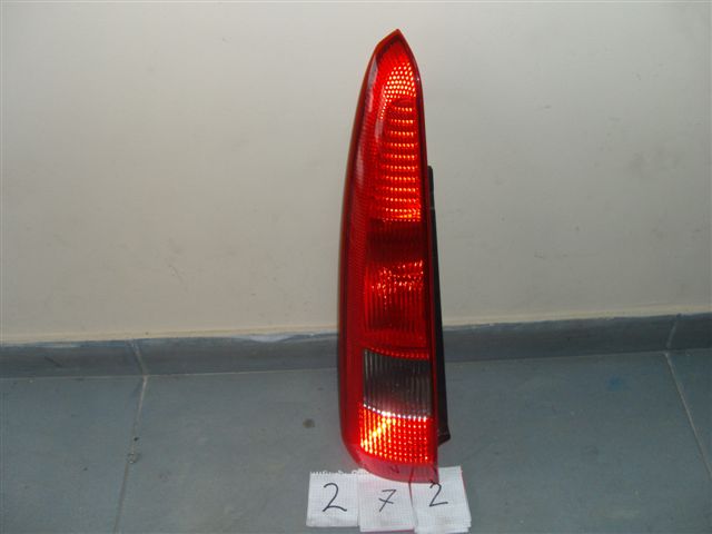 FEUX PHARE ARRIÈRE ARRIÈRE GAUCHE FORD FUSIO 02-05