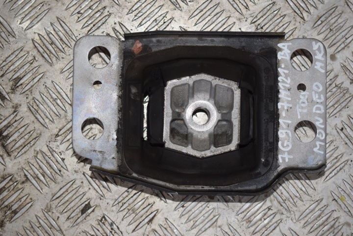 Boîte vitesse montage support patte FORD MONDEO MK5