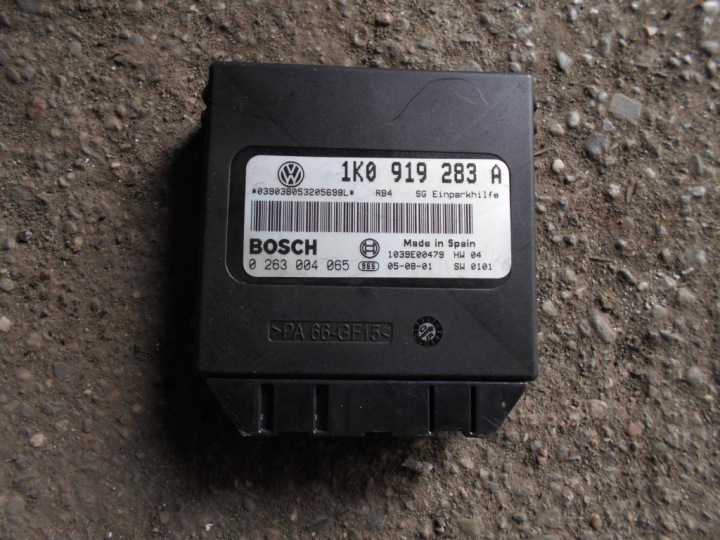 VW Vezerlő egység modul PDC 1KO919283A