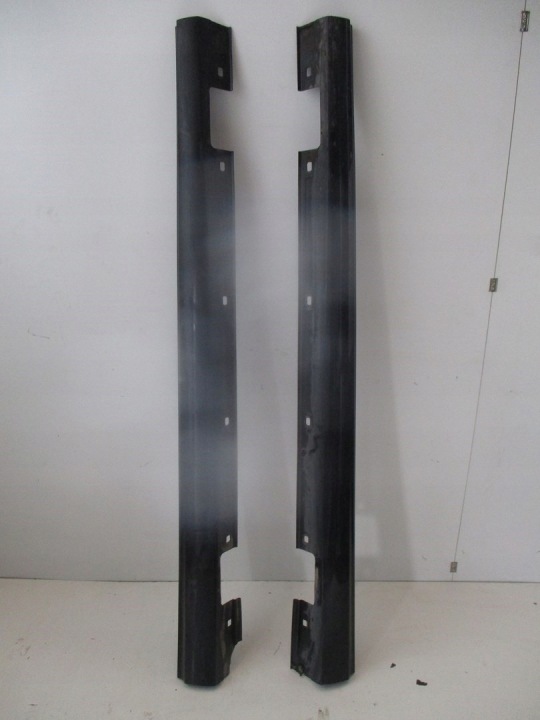 COUVERTURE MOULAGE JUPE MERCEDES B KLASA 246 15R