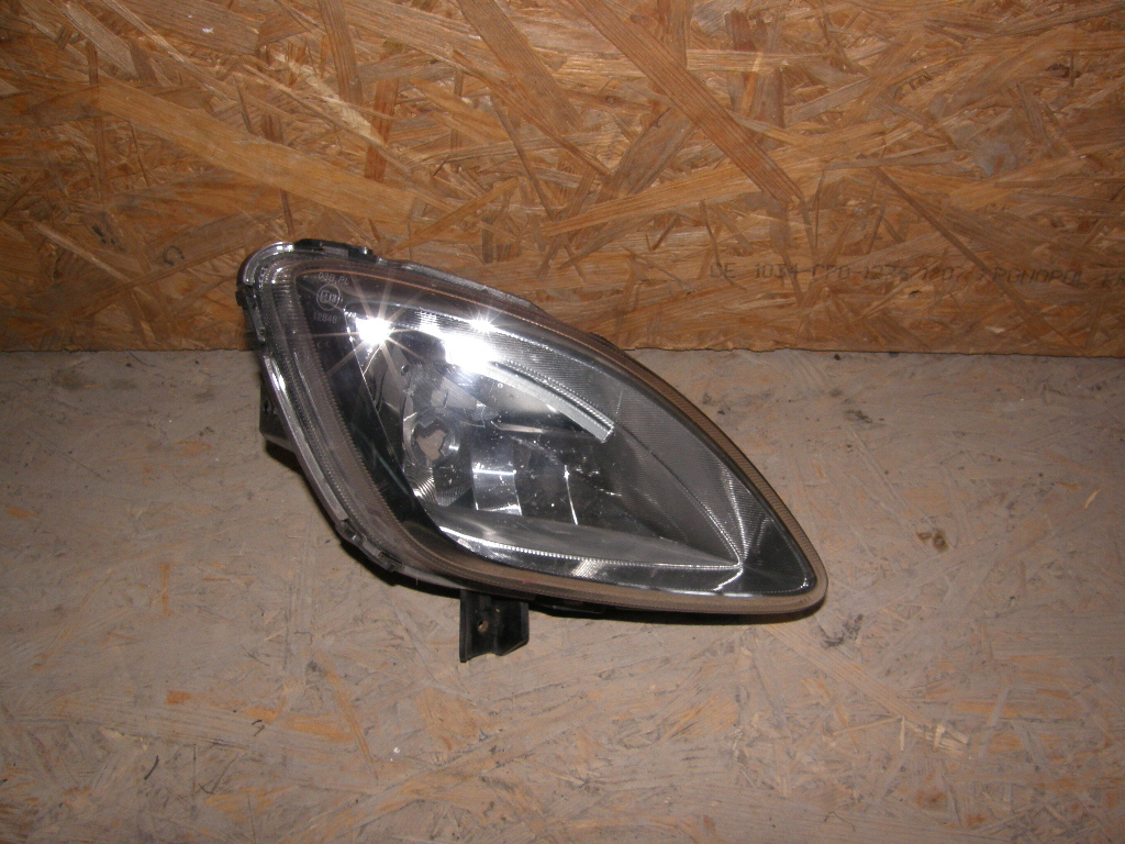 фото №1, Hyundai i10 11-13 lift противотуманная фара правый оригинал