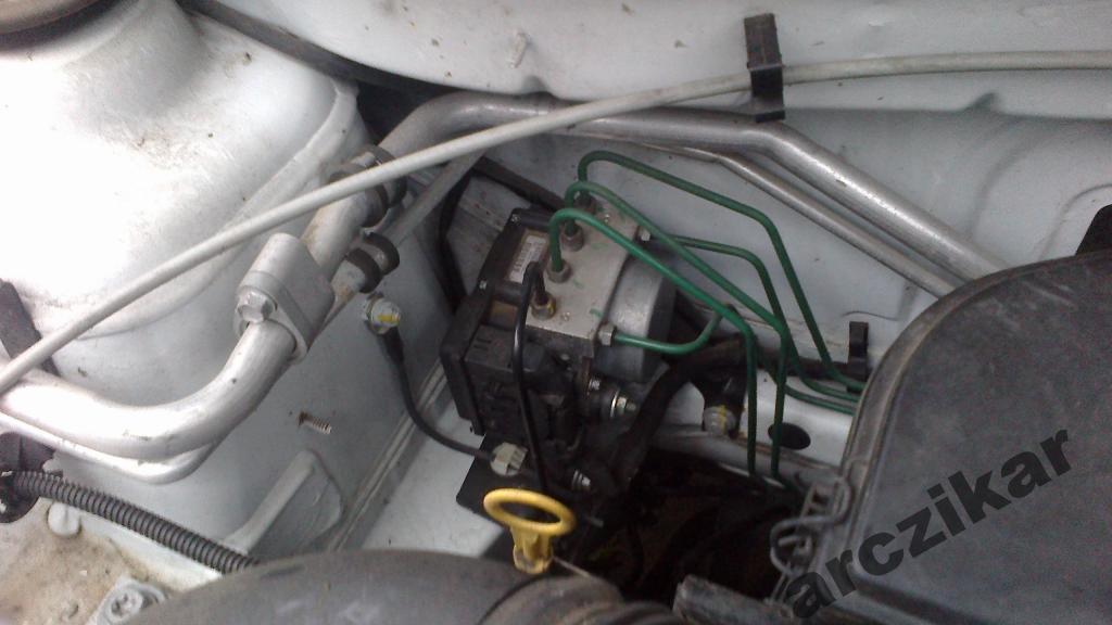 фото №2, Насос abs dacia sandero i 08-
