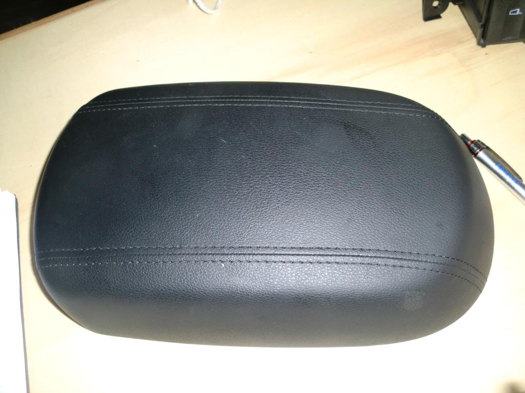 фото №1, Підлокітник шкіряний kia sportage 11 2012 2013