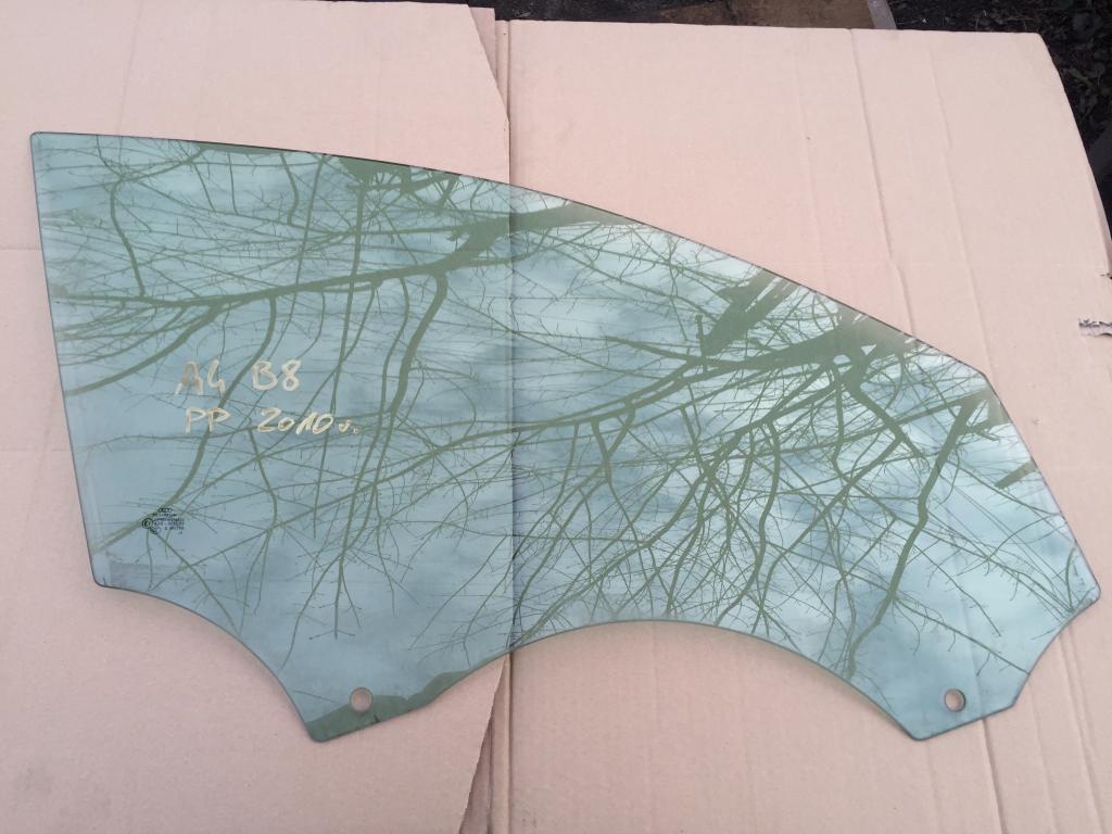 фото №1, Audi a4 b8 скло двері правих перед 2010r.