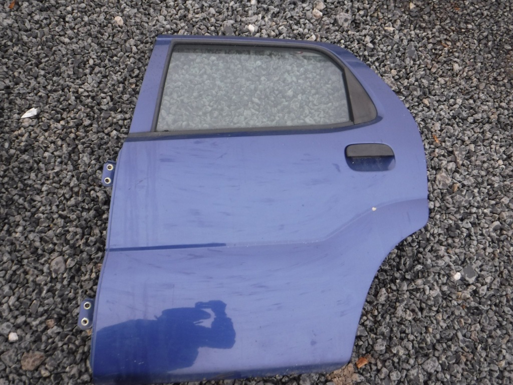 Купити Двері задні задня ліва suzuki ignis lift