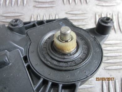 фото №9, Моторчик стекло vw passat b5 lift 00-05r