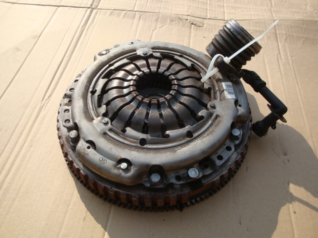 фото №1, Dacia dokker 2013 1,5 dci 90km сцепление полный