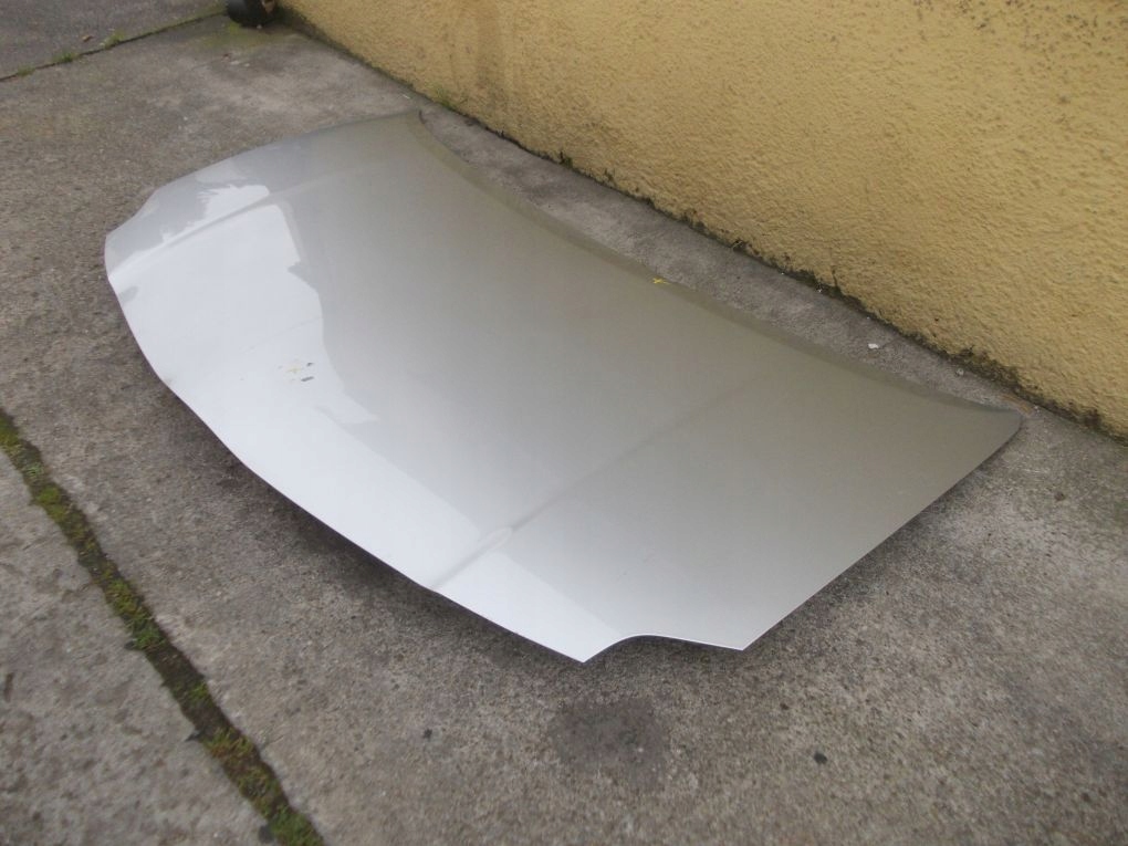 фото №5, Toyota auris i 06- 2006 капот