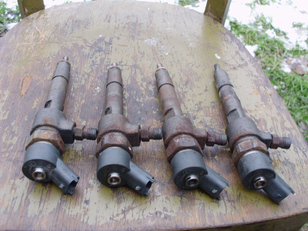 фото №1, Инжектор форсунки alfa romeo 156 166 0445110002