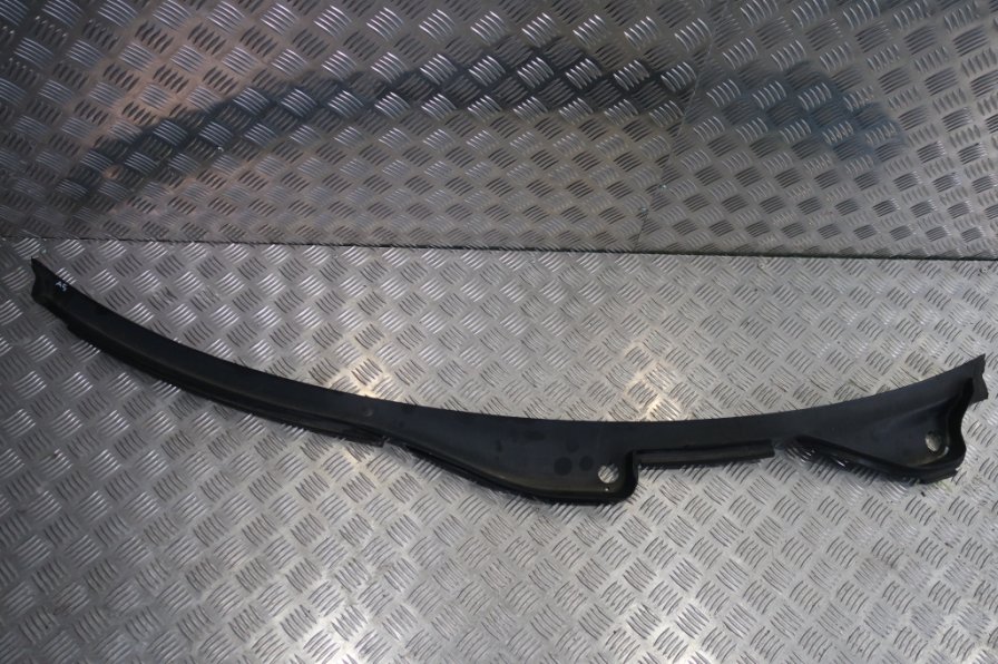 фото №1, Жабо audi a5 a4 8k 8t 8k1819403