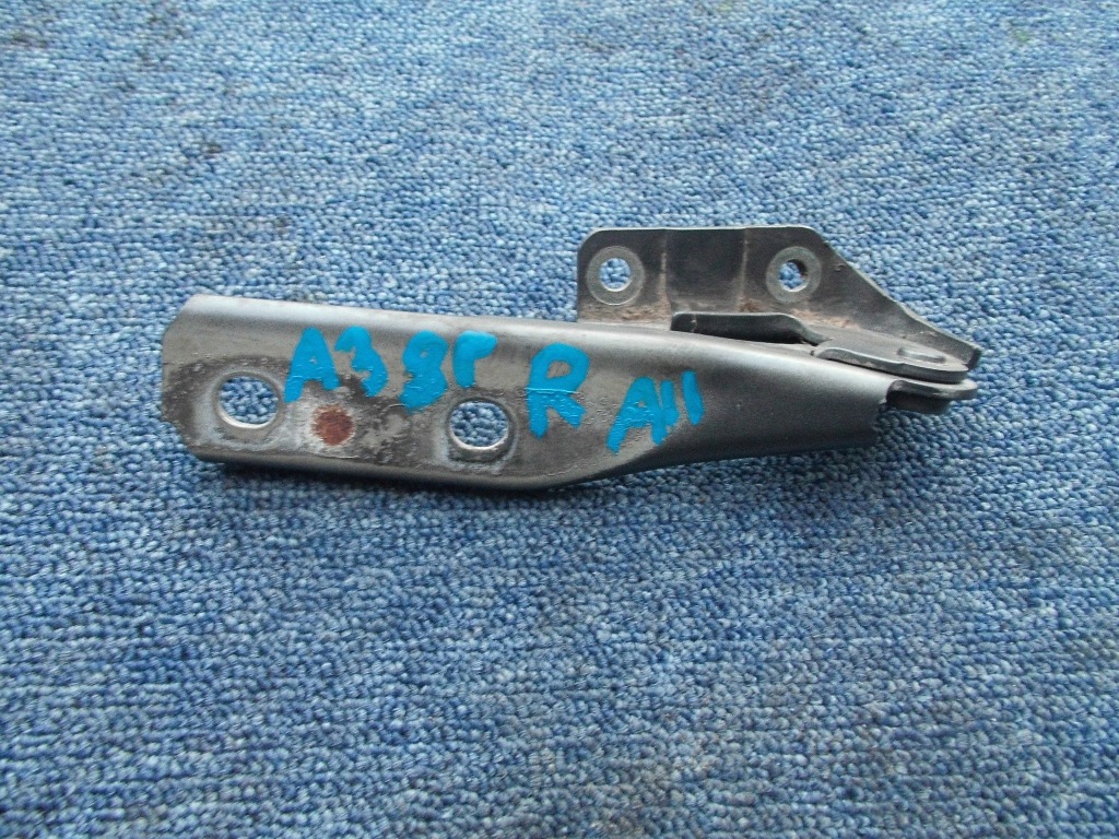 фото №1, Петля капот 8p0823302 audi a3 8p 2004-2008r правий