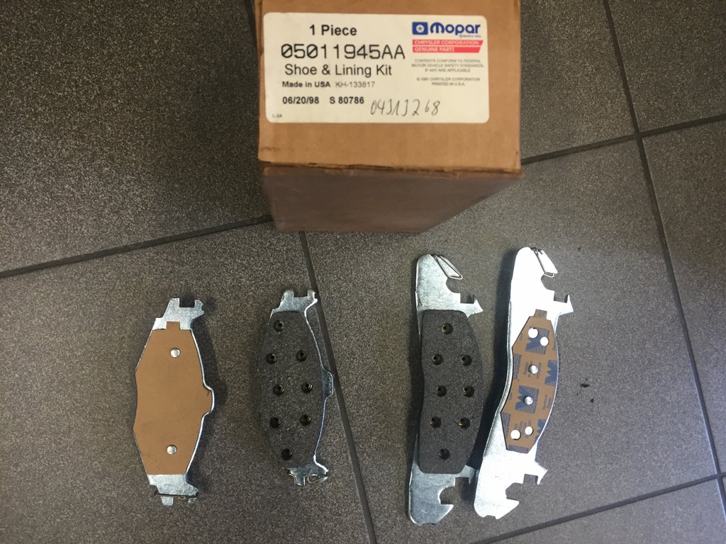 фото №1, Chrysler voyager 87-90r. тормозные колодки тормозные перед