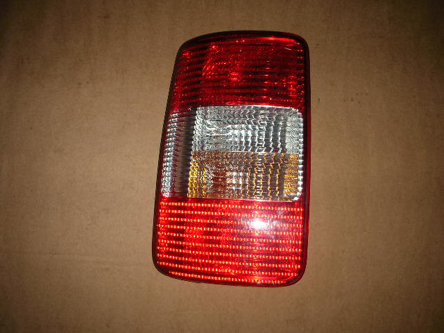 фото №1, Vw caddy лампа задня