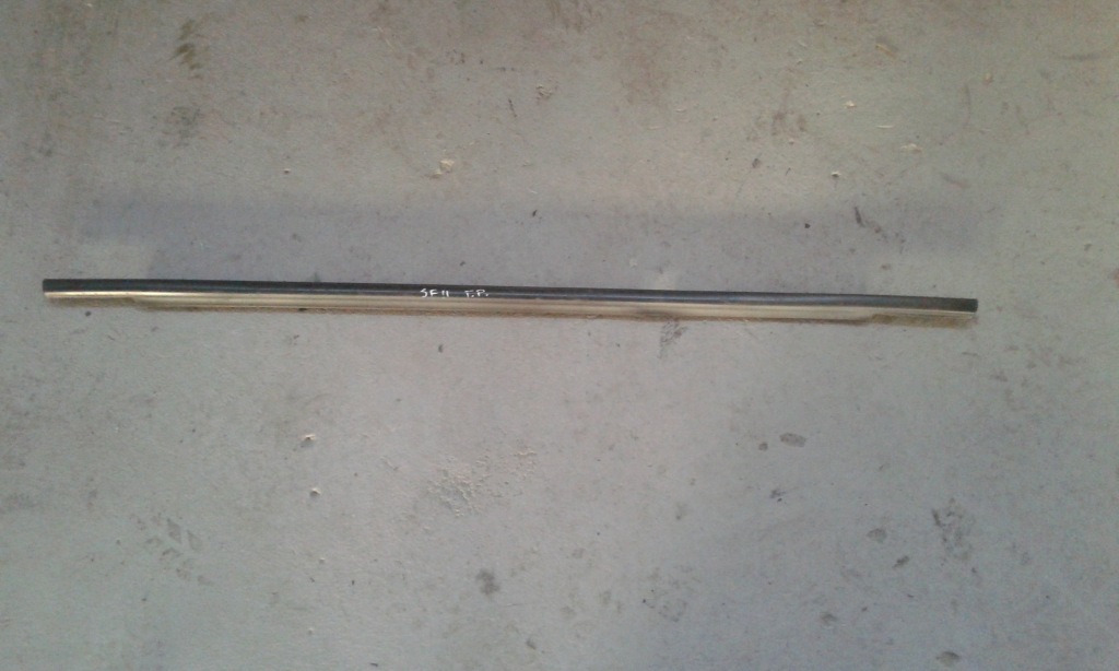 фото №1, Hyundai santa fe ii 06-молдинг zagaranjaca хром pt