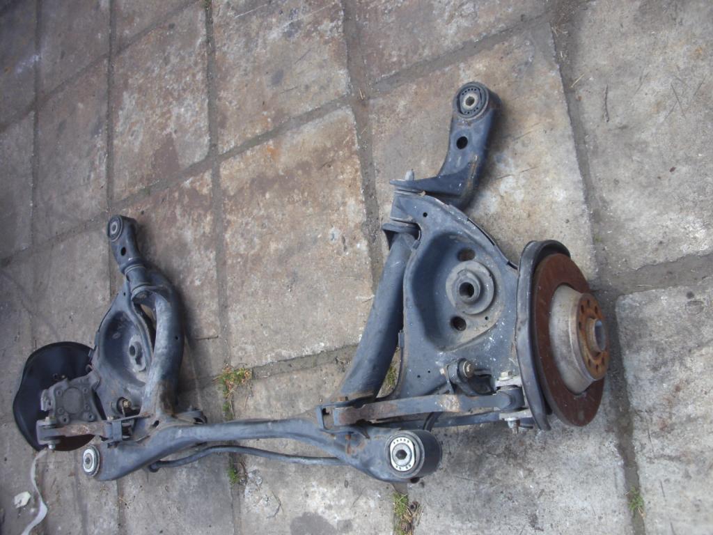 фото №1, Підрамник підрамник задня audi a6 4f0 kombi акція