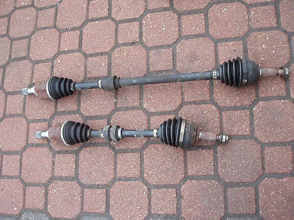 Купить Приводной вал правый  nissan note 1,4 1,6 бензин