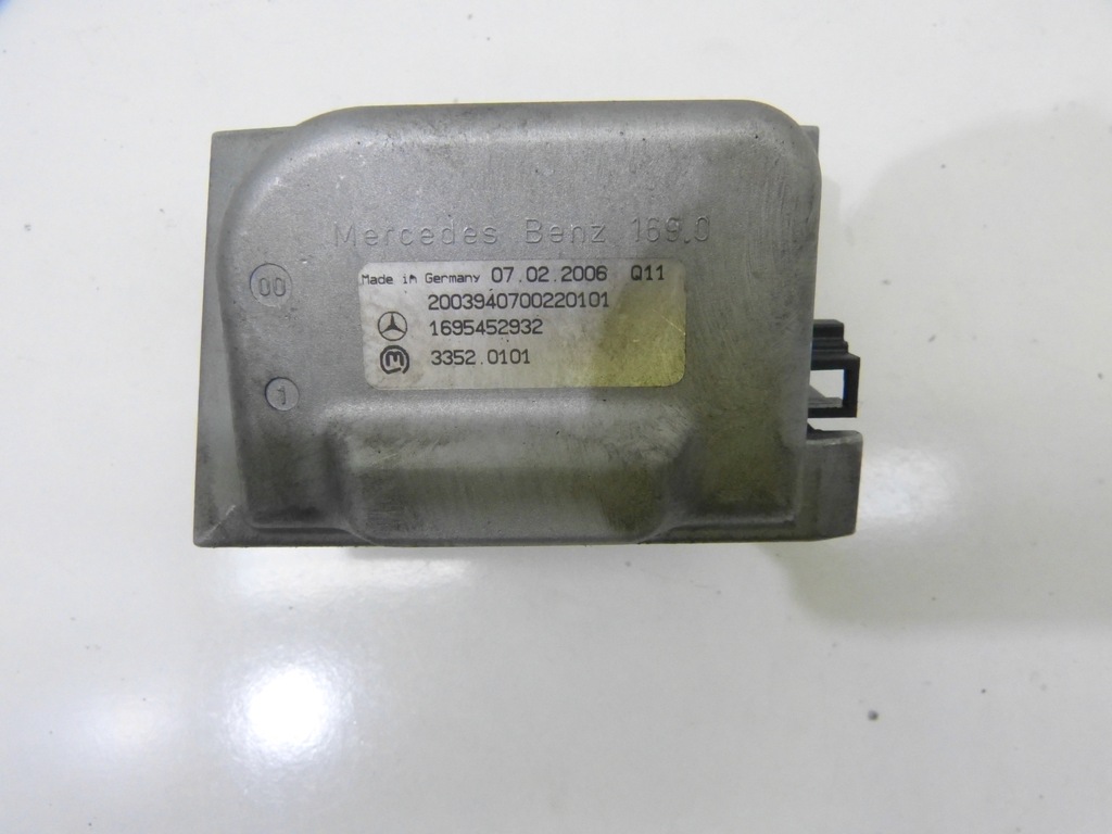 фото №5, Бортовой компьютер 5wk90942 mercedes a klasa w169 1,5b 04-08