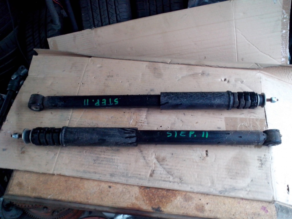 фото №1, Амортизатор задняя задний dacia sandero stepway ii 12-