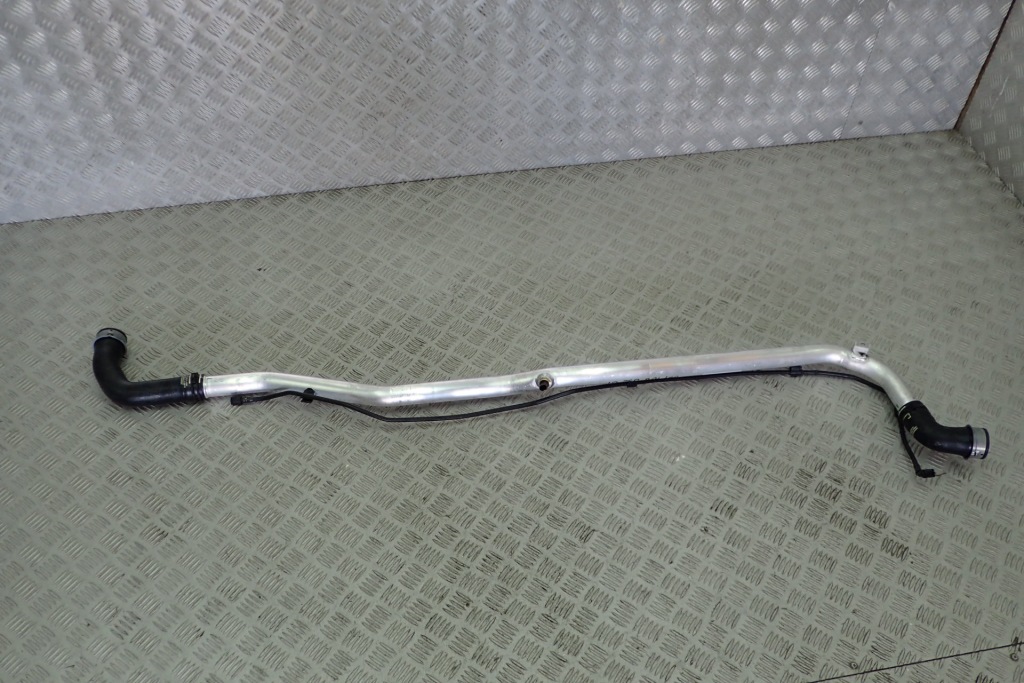 фото №1, Porsche cayman 981 шланг труба водяна 98110605201