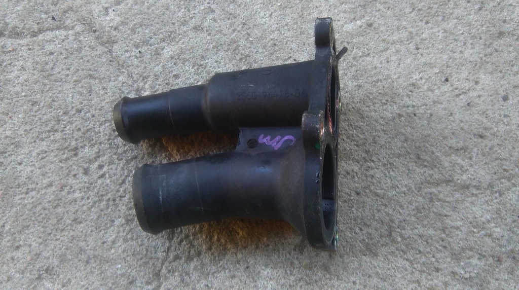 фото №1, Mazda 2 02-07 1.25 b патрубок шланг wody