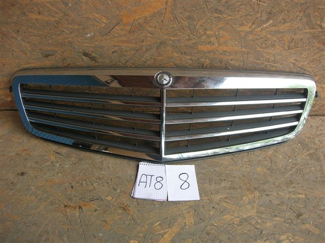 фото №1, Решётка радиатора mercedes c-klasa w204