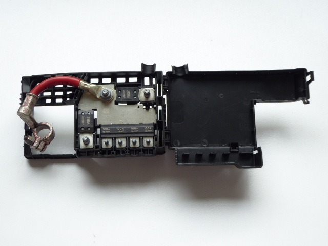 фото №3, Клема запобіжник 25918134 rr opel insignia