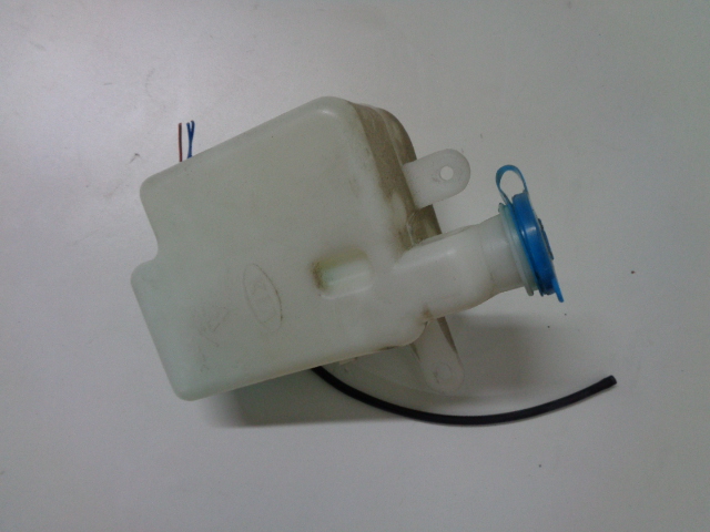 фото №1, Kia carnival 02-06 r бачок розпилювача задня