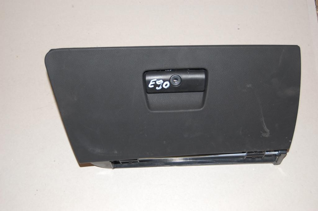 фото №1, Бардачок консолі bmw 3 e90 e91