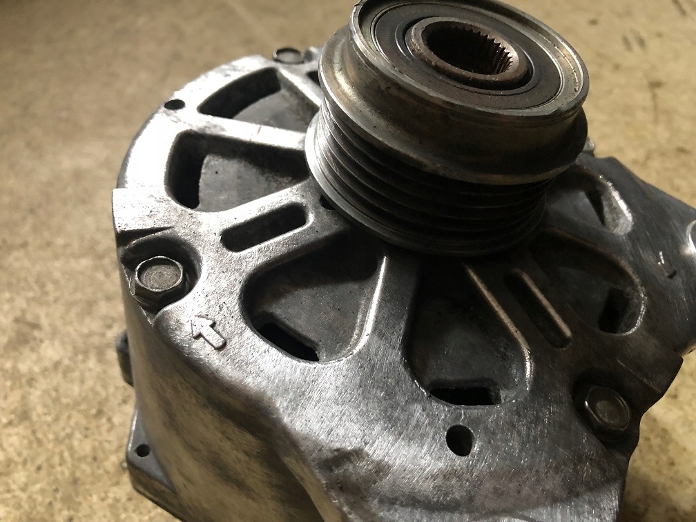 Генератор audi r8 4.2 v8 fsi 2006-2015 079903015g Доставка