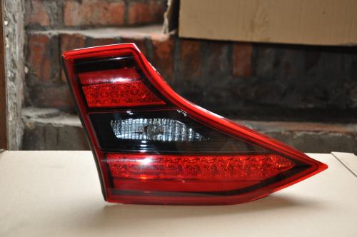 фото №1, Hyundai ioniq левая крышка багажника диод оригинал