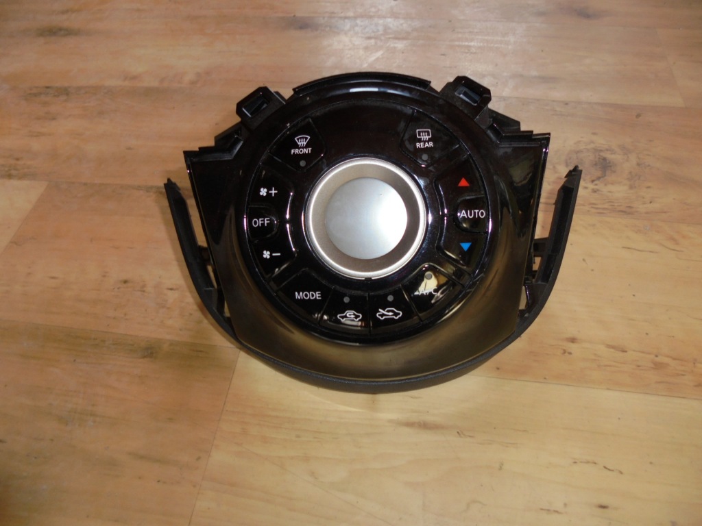 фото №1, Nissan micra k13 панель кондиціонера