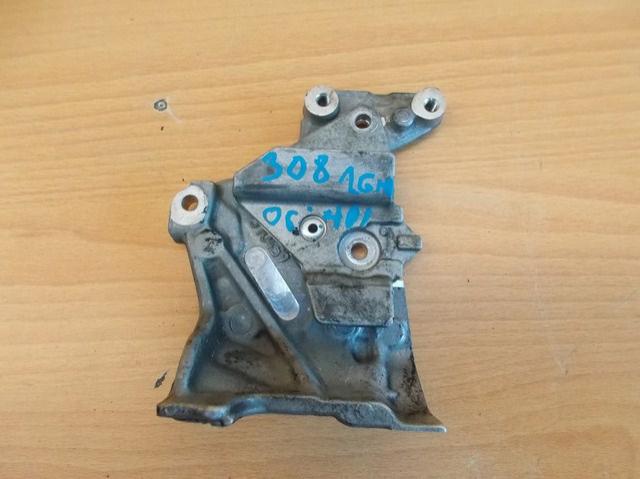 фото №1, Кронштейн двигателя peugeot 308 1.6 hdi