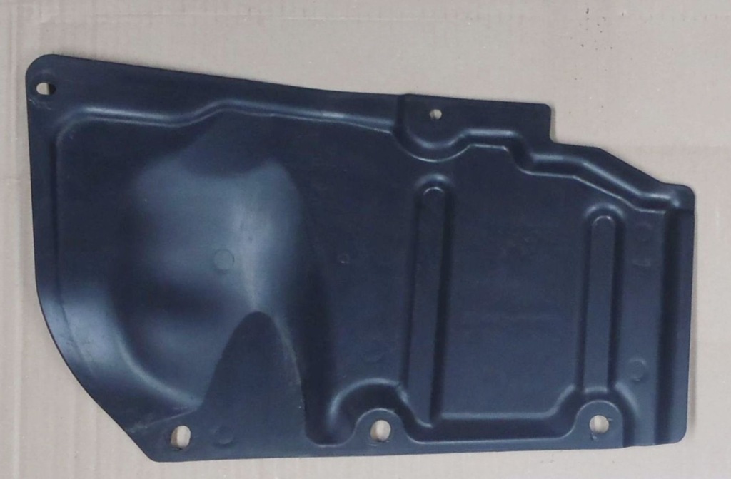 Купить Corolla prius lexus ct200h auris накладка двигателя