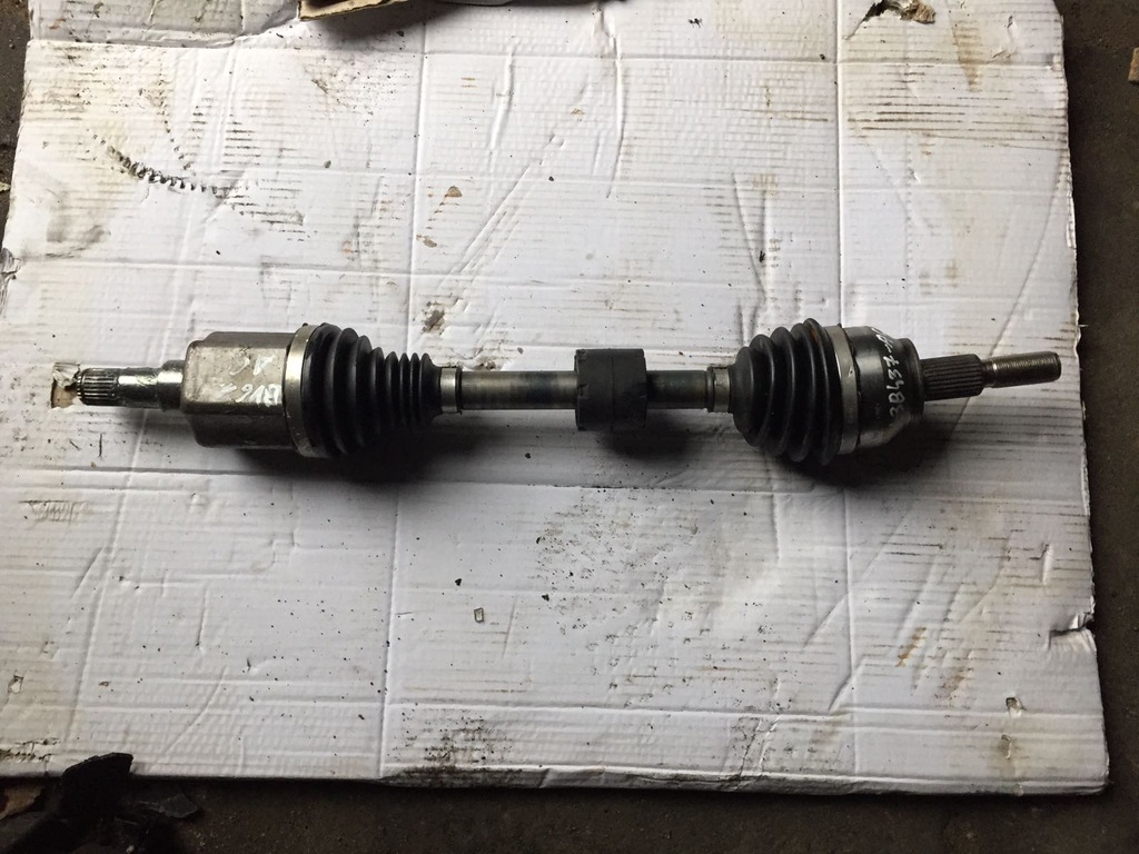 фото №1, Ford focus mk3 привідний вал ліва bv61-3b437-ac