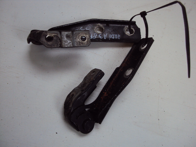 фото №1, Петлі капот audi a3 8p0 2003-