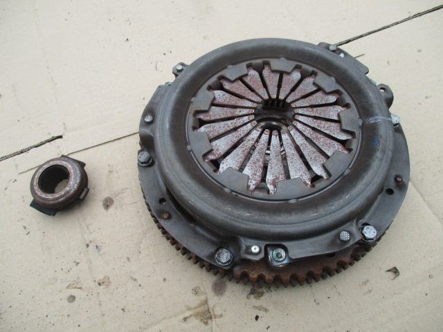 Купить Dacia lodgy 2012 1,6 b сцепление полный оригинал