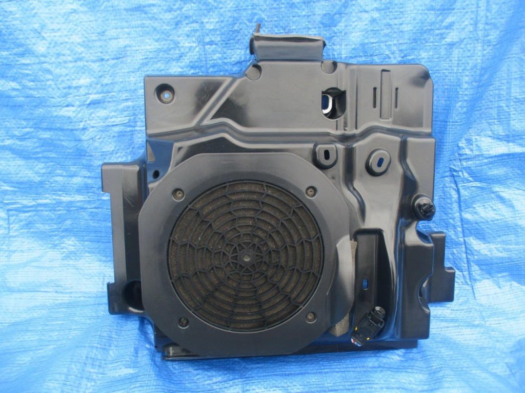 фото №1, Сабвуфер динамік басовий труба philips peugeot 407